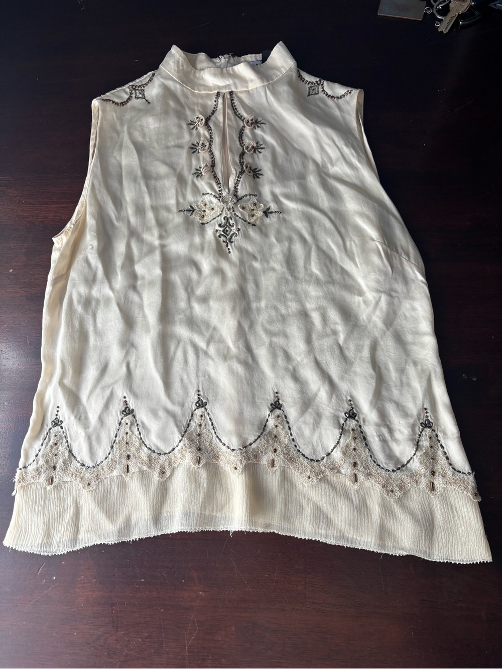 ANTONIO MELANI Cream Embroidered Sleeveless High-Neck Camisole